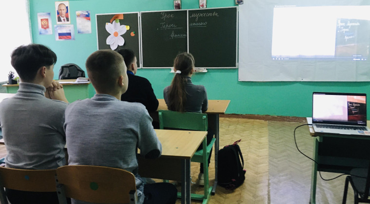 Есть такая профессия Родину защищать.